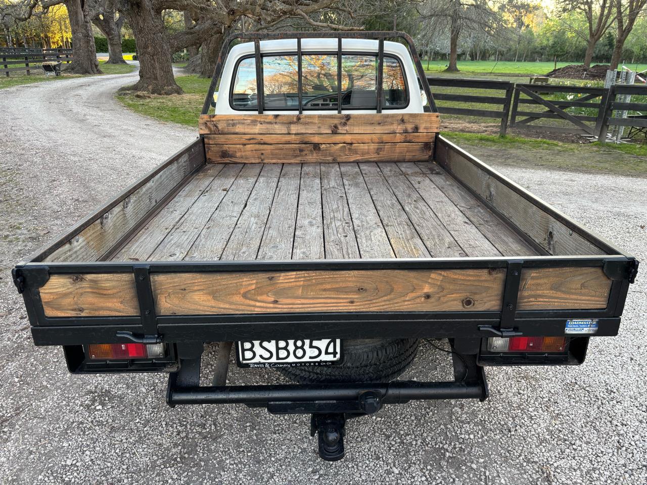 2003 Ford Courier